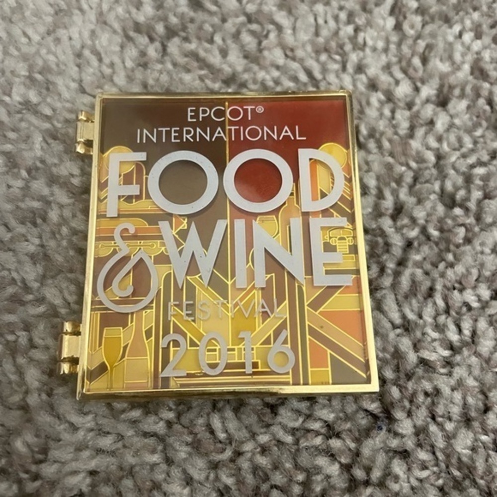 Disney World Pin